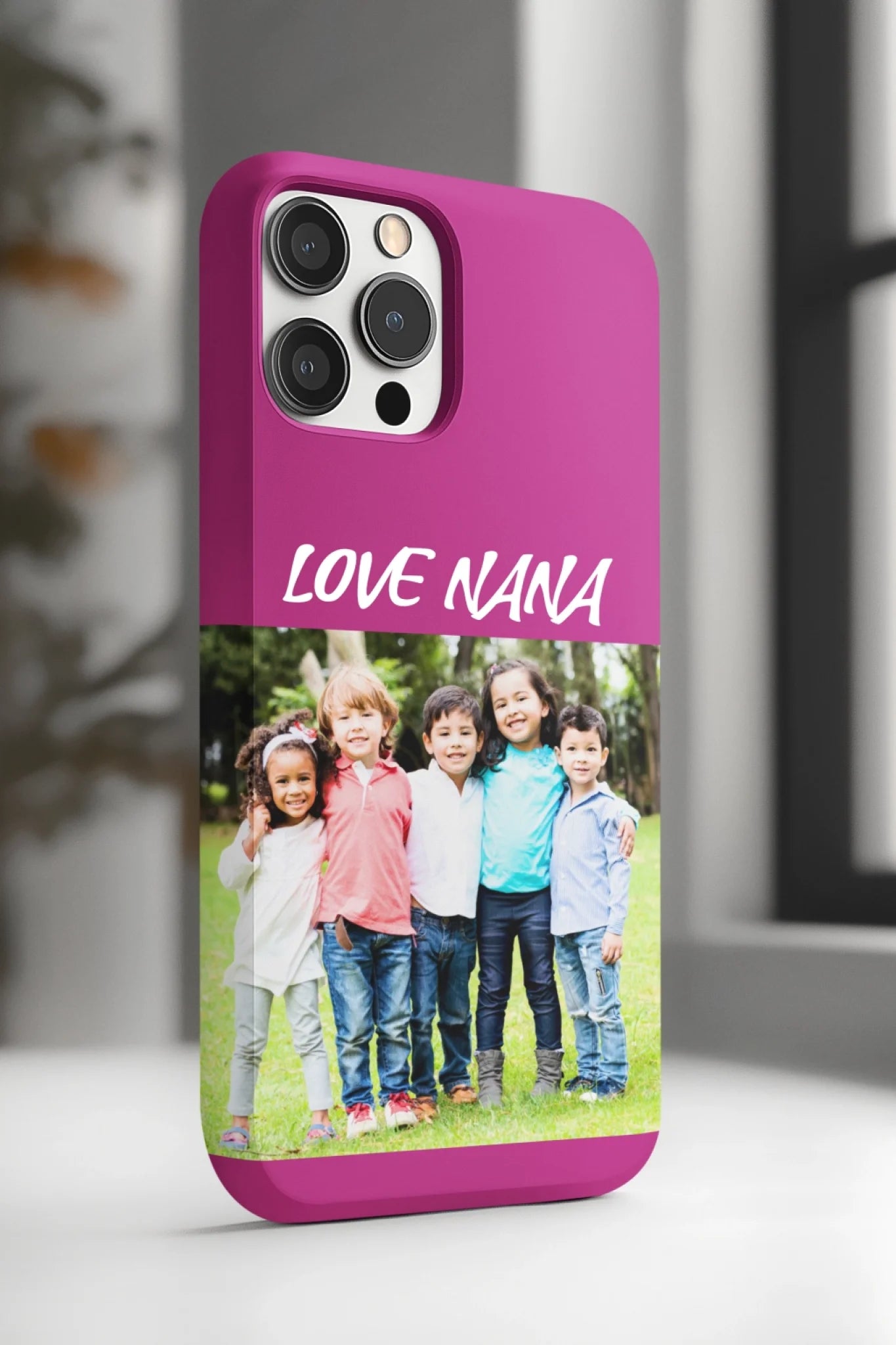 ai-created-phone-case-mockup-featuring-a-blurry-background-of-a-room-m51666 (9)